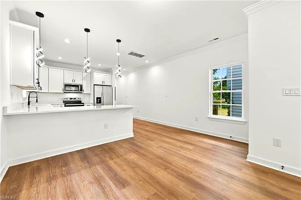 213 Claremont AVE #A, HAMPTON VA 23661 thumb 10