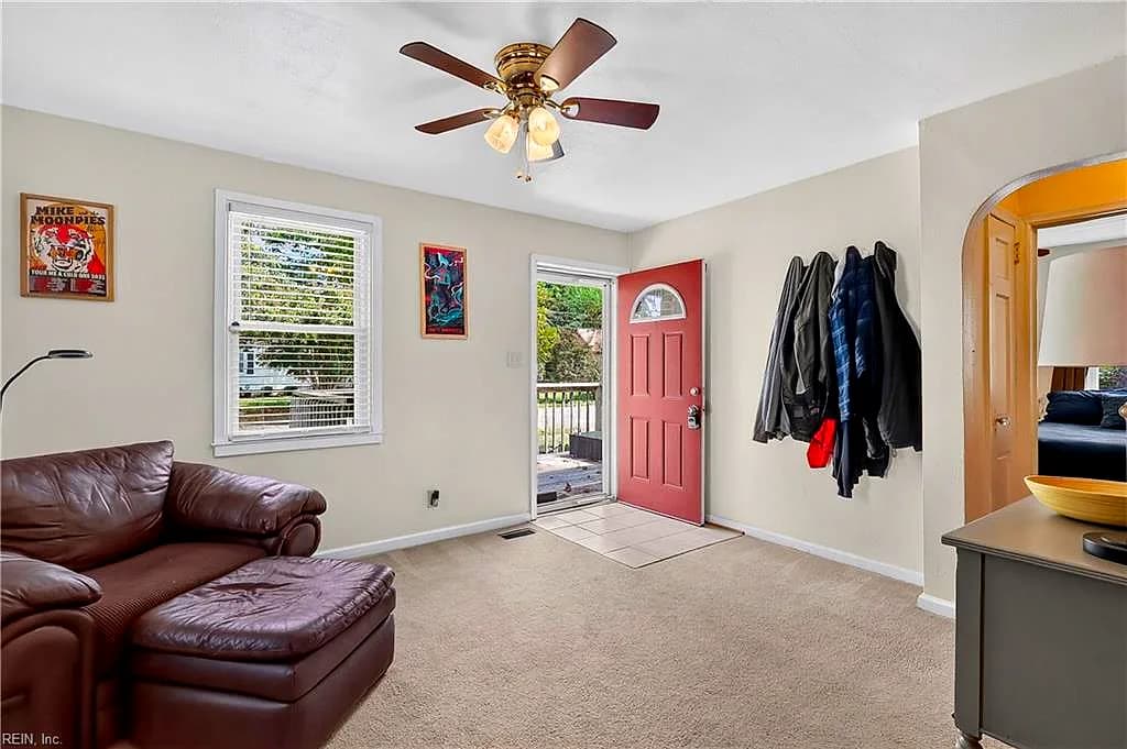 1643 Croyden RD, NORFOLK VA 23503 thumb 11