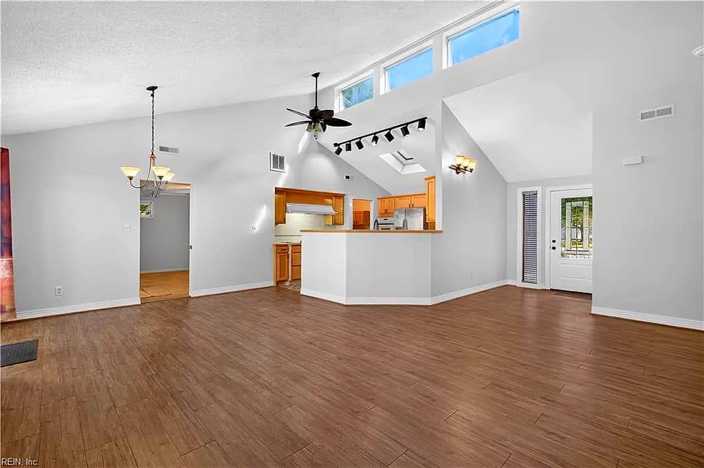 900 Golden Cypress CT, CHESAPEAKE VA 23320 - Photo 5