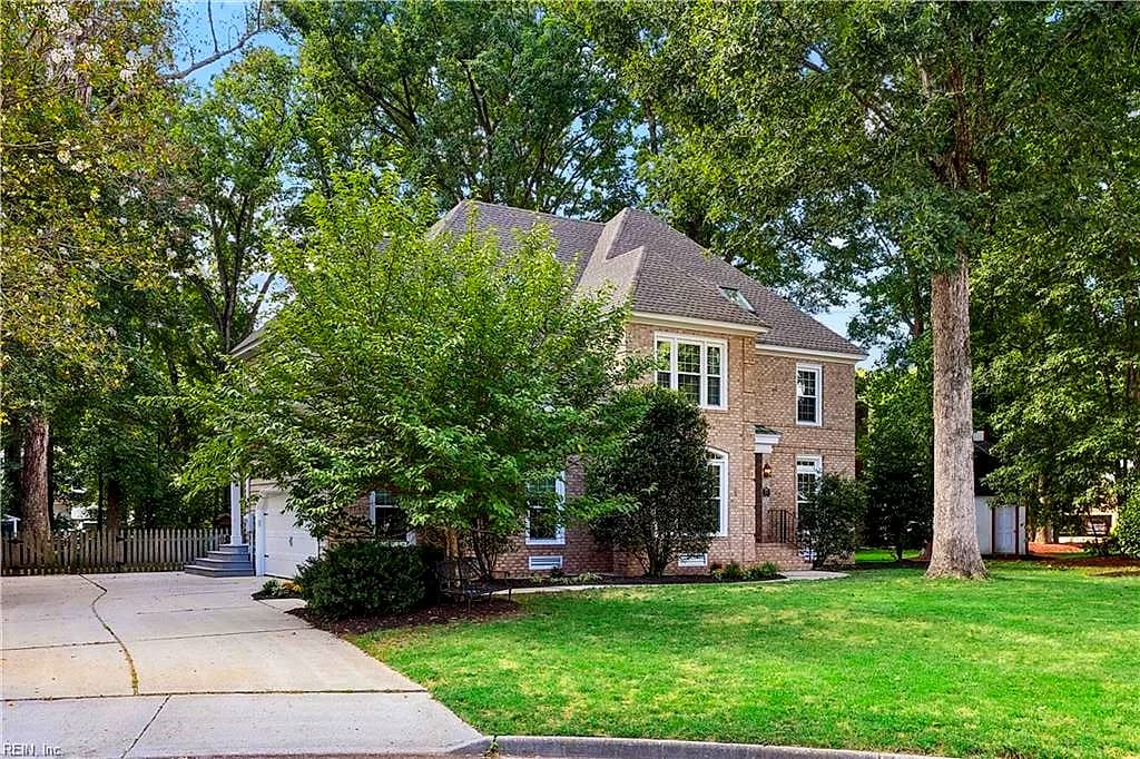 406 Regents CV, NEWPORT NEWS VA 23606 - Photo 4