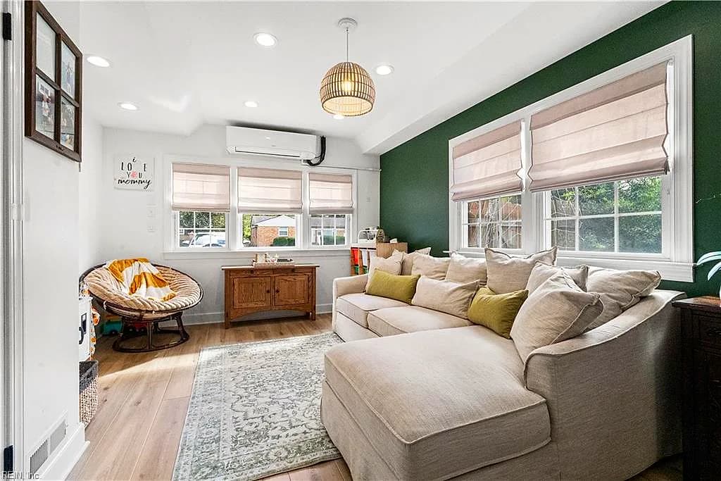 821 Ray PL, VIRGINIA BEACH VA 23454 thumb 12