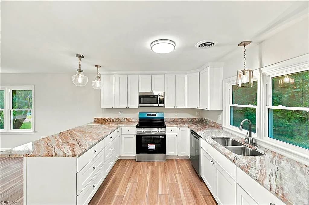 1305 Wilson RD, SMITHFIELD VA 23430 thumb 10