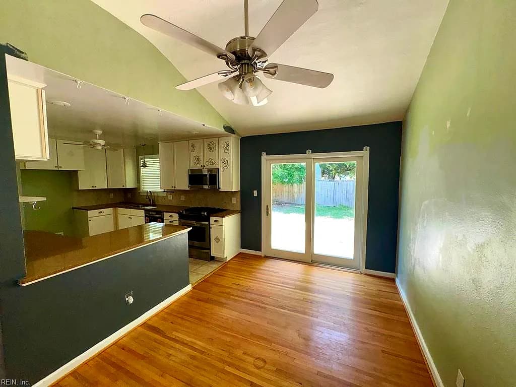 8333 Capeview AVE, NORFOLK VA 23518 thumb 6
