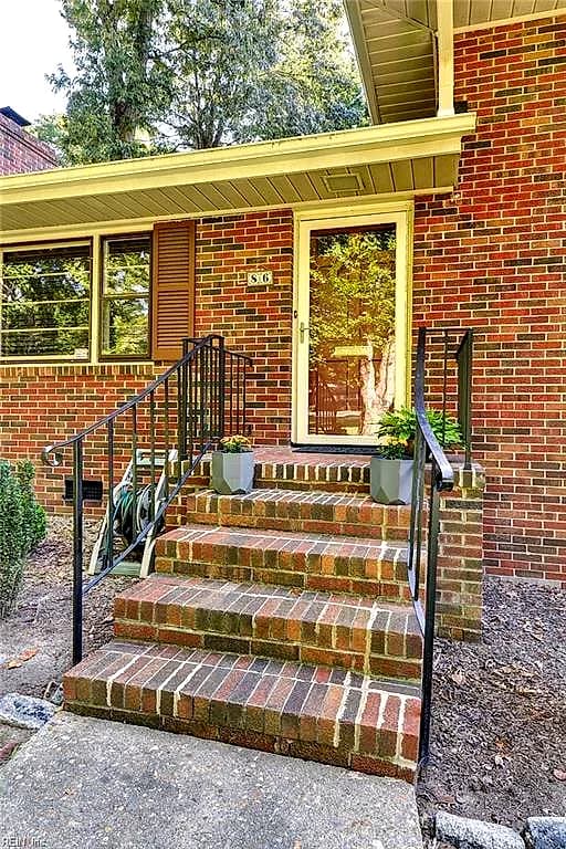 86 Normandy LN, NEWPORT NEWS VA 23606 - Photo 4