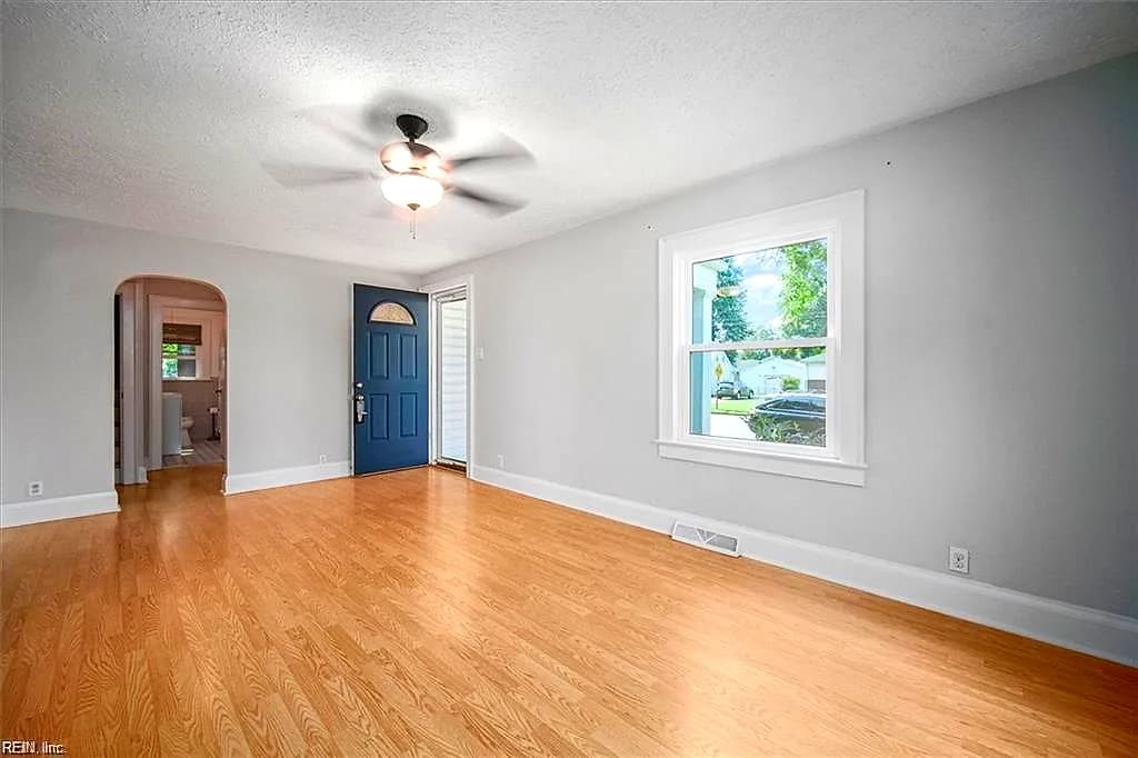 3820 Race ST, PORTSMOUTH VA 23707 thumb 7