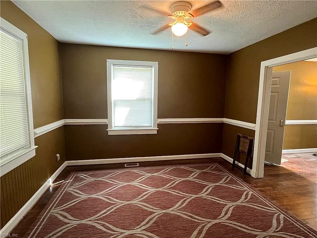 33 Davis Ave NONE, NEWPORT NEWS VA 23601 - Photo 4