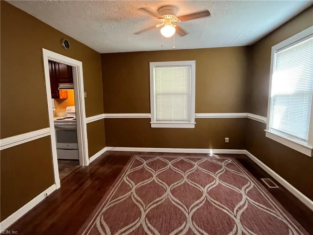 33 Davis Ave NONE, NEWPORT NEWS VA 23601 - Photo 5