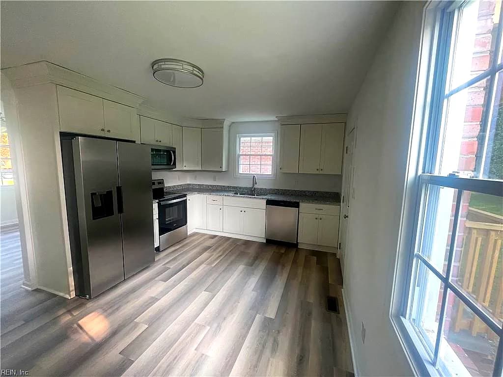 3145 Hyde Unit 1 CIR #1, NORFOLK VA 23513 thumb 6