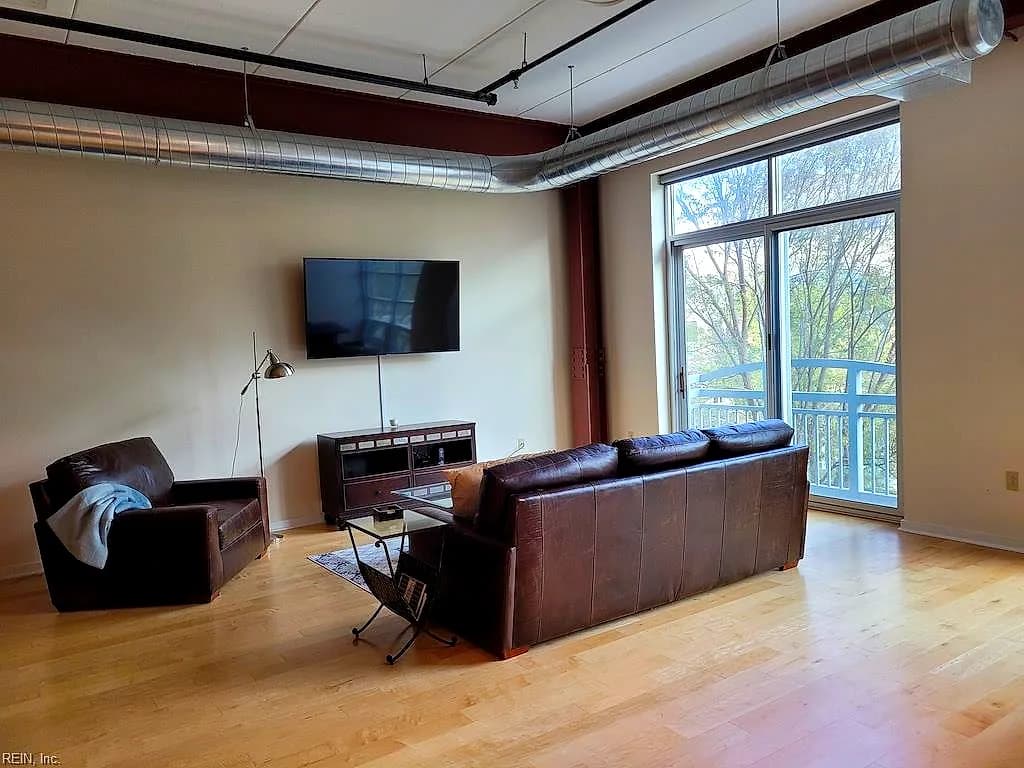 221 Market ST #214, VIRGINIA BEACH VA 23462 - Photo 4