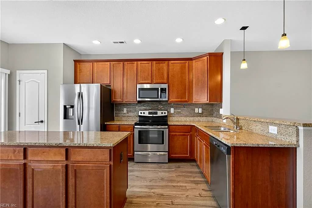 4861 Travertine AVE, VIRGINIA BEACH VA 23462 thumb 6