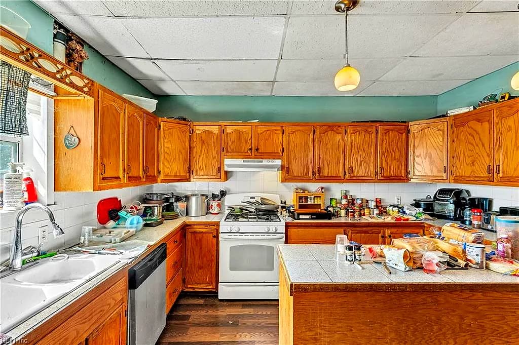 920 Godwin AVE, CHESAPEAKE VA 23324 thumb 10