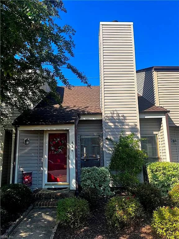 424 Falling LN, VIRGINIA BEACH VA 23454 - Photo 2