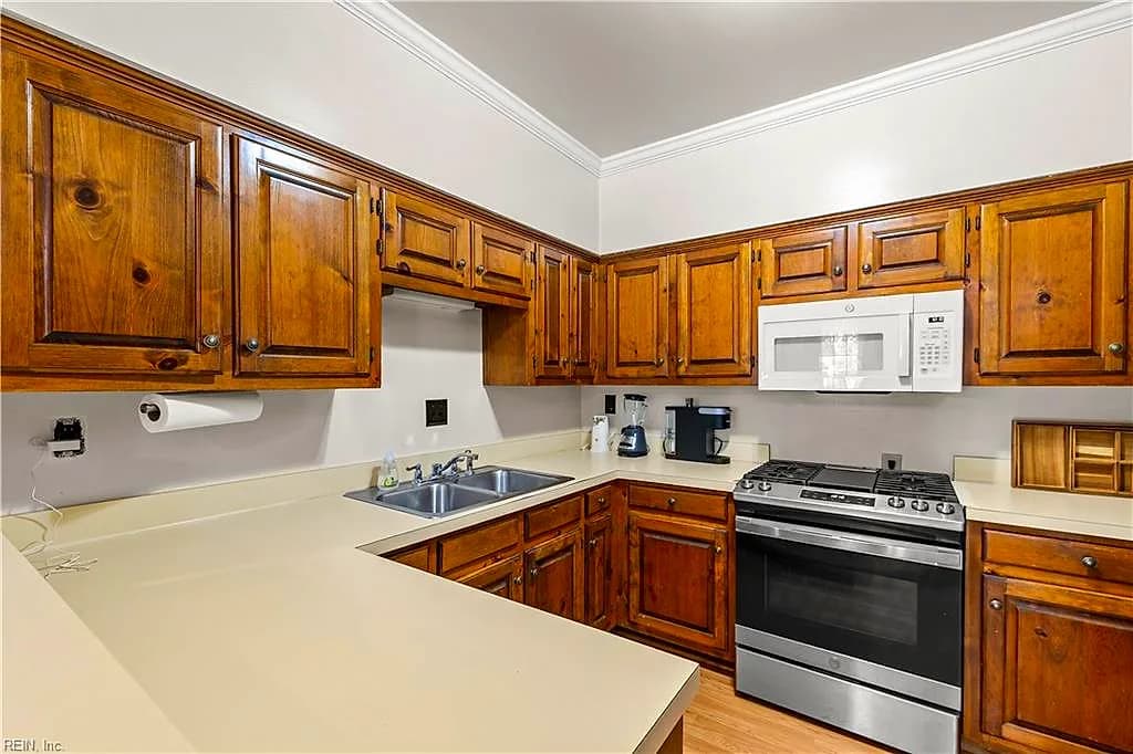 615 Todd TRL, NEWPORT NEWS VA 23602 thumb 12