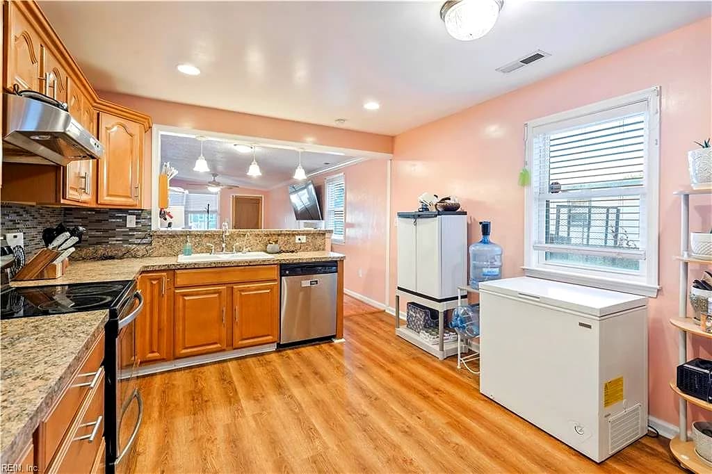 1513 Wingfield AVE, CHESAPEAKE VA 23325 thumb 11