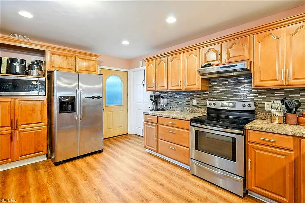 1513 Wingfield AVE, CHESAPEAKE VA 23325 thumb 9