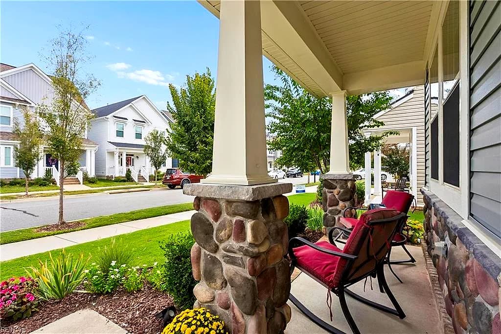 1423 Waltham LN, NEWPORT NEWS VA 23608 thumb 6