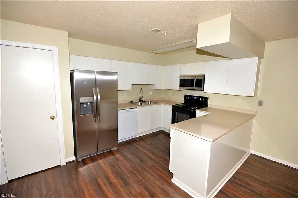 1150 Ocean Pebbles WAY, VIRGINIA BEACH VA 23451 thumb 8