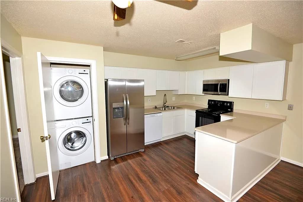 1150 Ocean Pebbles WAY, VIRGINIA BEACH VA 23451 thumb 9