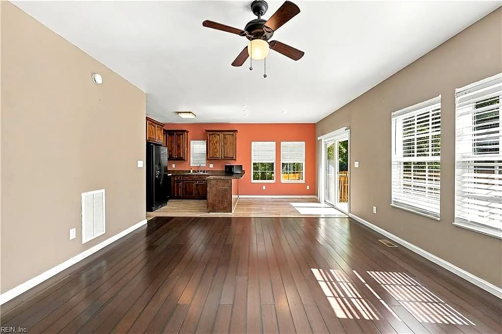 6667 Everets RD, SUFFOLK VA 23434 thumb 9