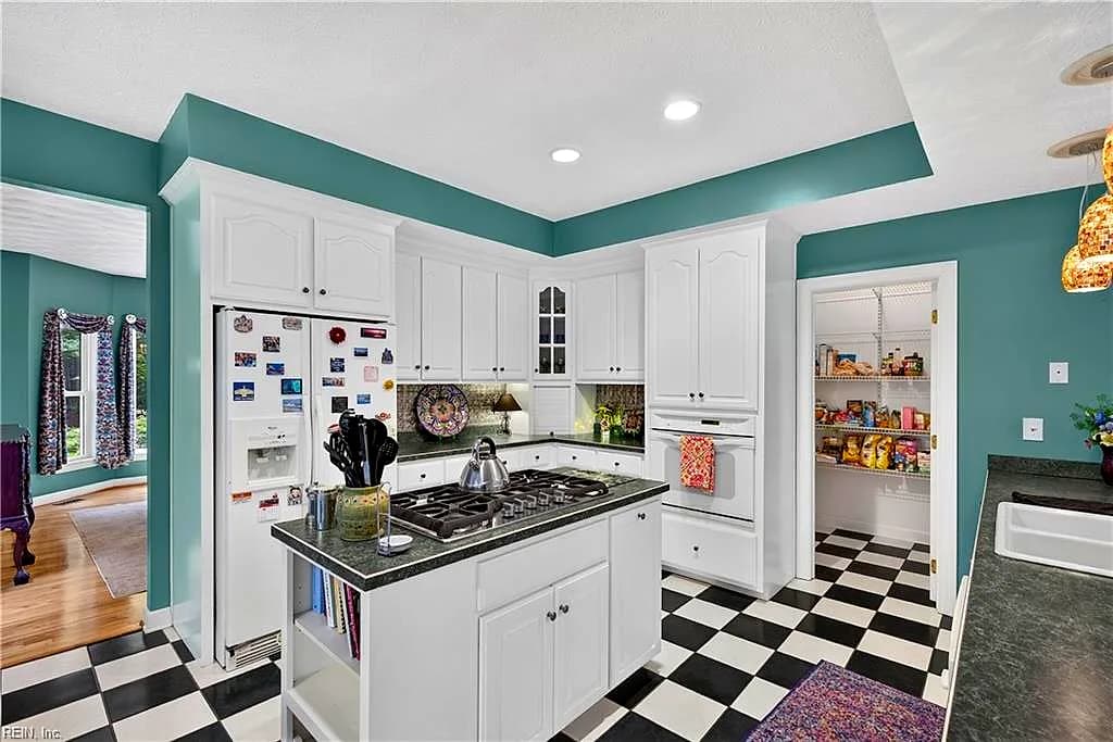 5573 Echo LN, GLOUCESTER VA 23061 thumb 12