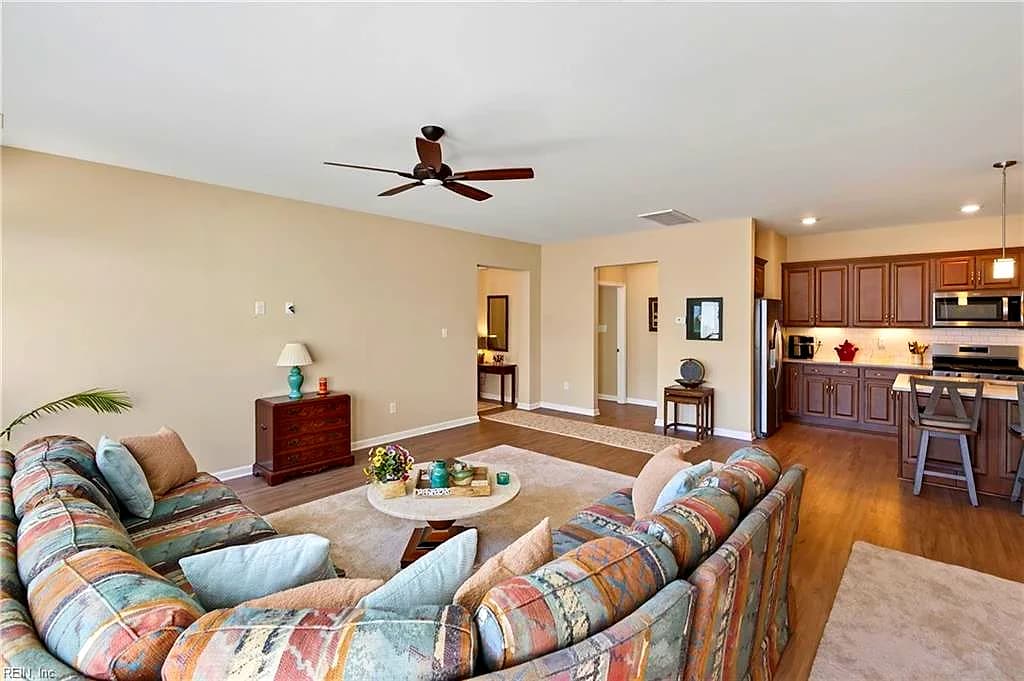 208 Richmond AVE, SMITHFIELD VA 23430 thumb 10