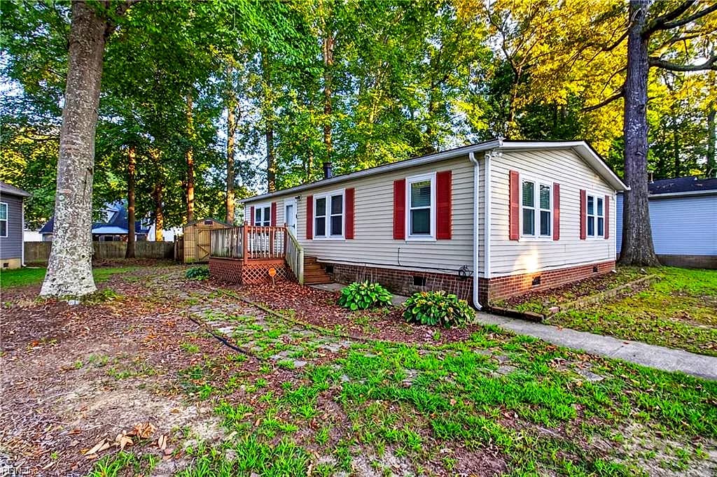 292 Burnetts WAY, SUFFOLK VA 23434 - Photo 4