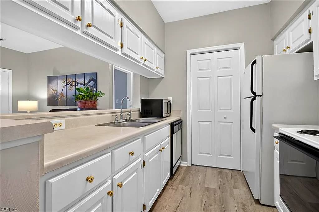 1012 Willow Green CT, CHESAPEAKE VA 23320 thumb 12