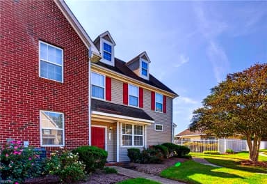 1012 Willow Green CT, CHESAPEAKE VA 23320 thumb 3