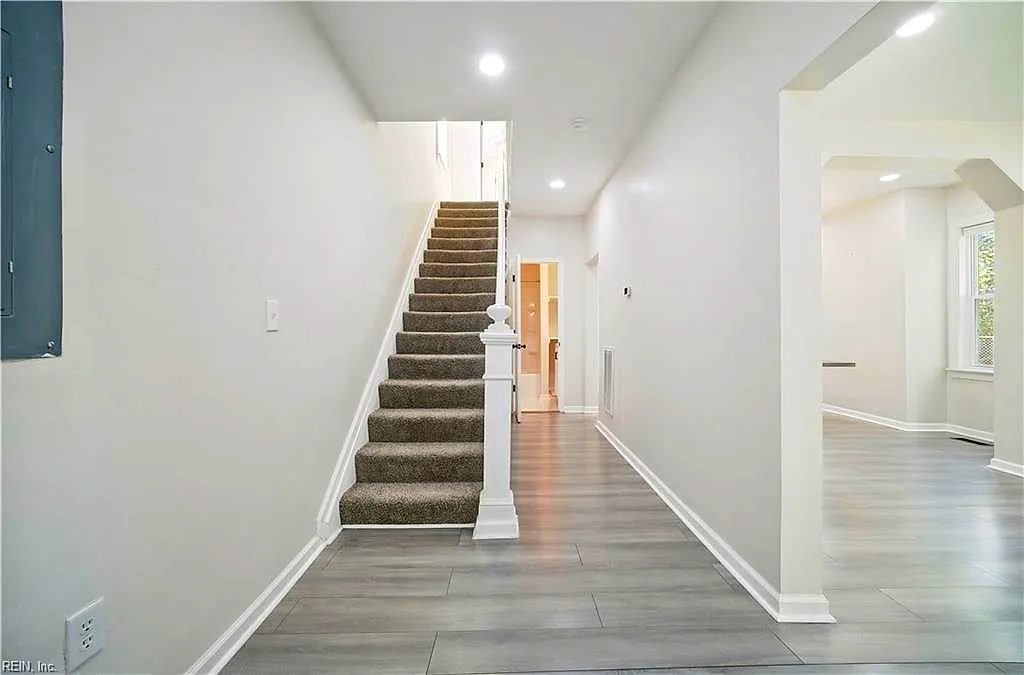 1324 Charleston AVE, PORTSMOUTH VA 23704 - Photo 3