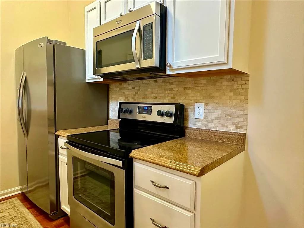 4191 Thalia Station CIR, VIRGINIA BEACH VA 23452 thumb 9