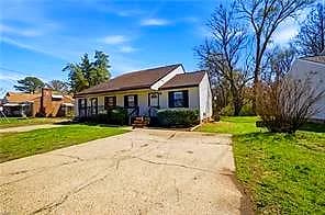 102 Diamond AVE #D, CHESAPEAKE VA 23323 thumb 4
