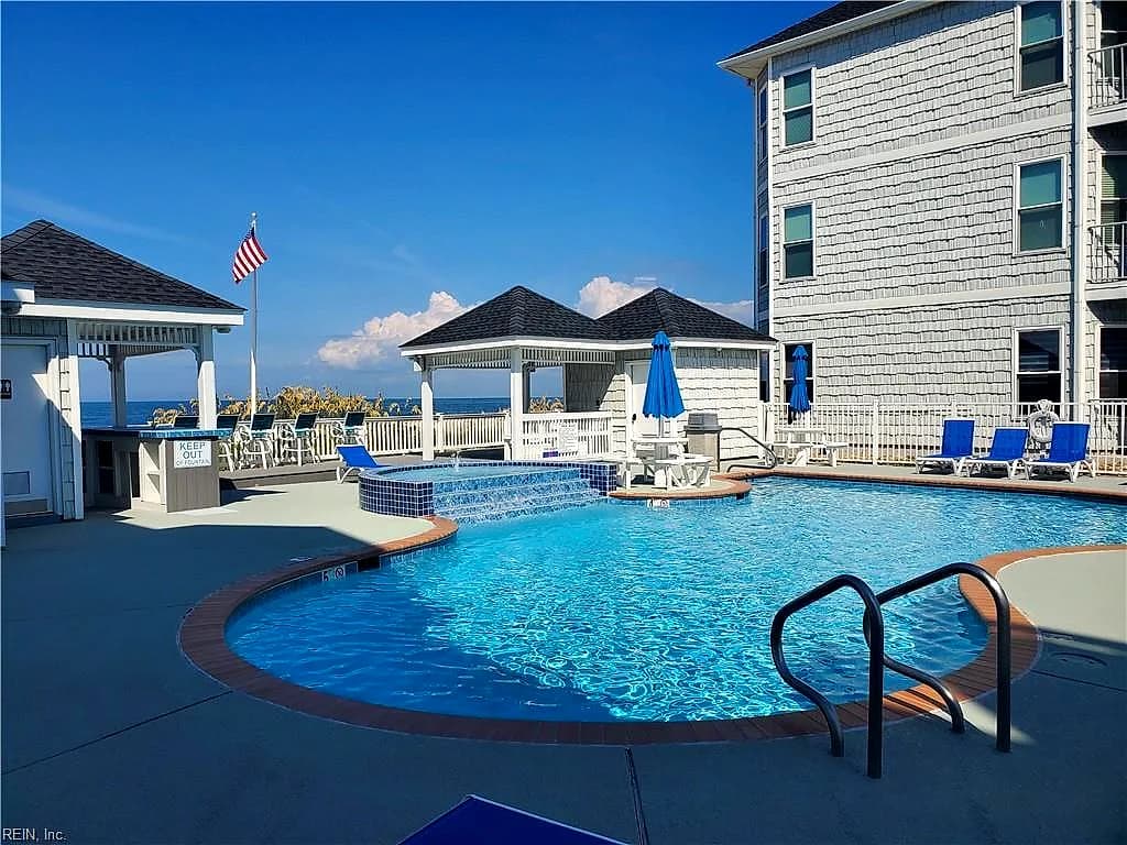 2313 Beach Haven DR #102, VIRGINIA BEACH VA 23451 - Photo 2