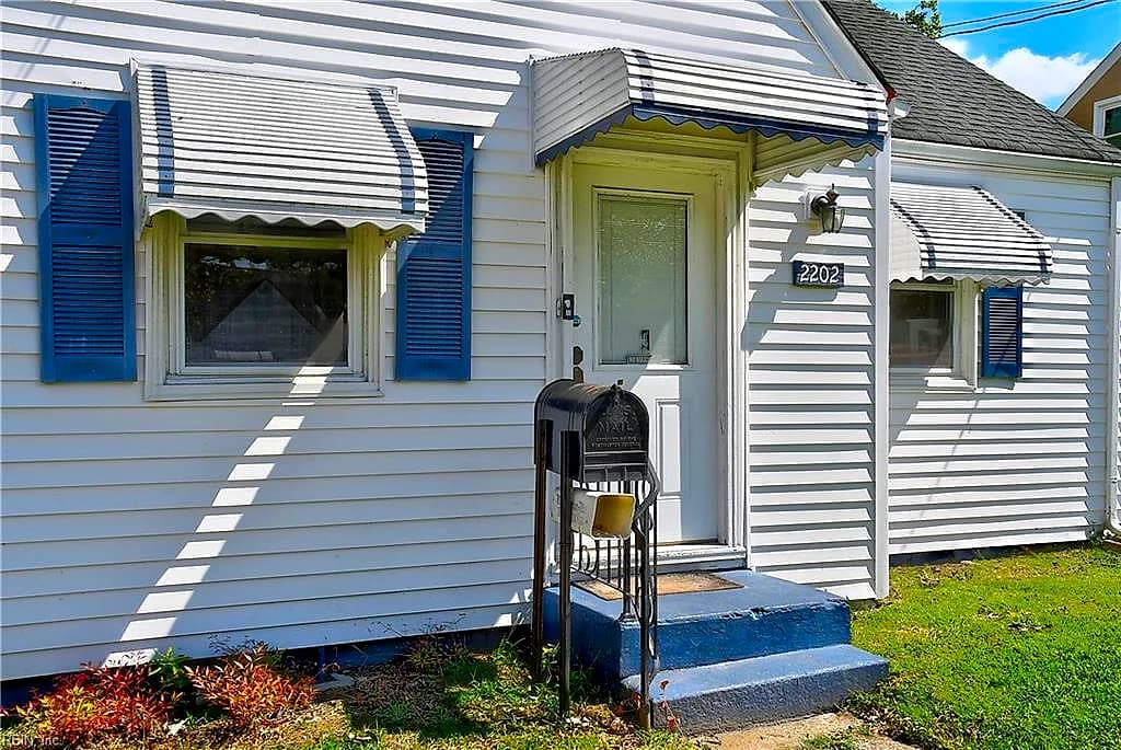 2202 Willow Wood DR, NORFOLK VA 23509 thumb 6