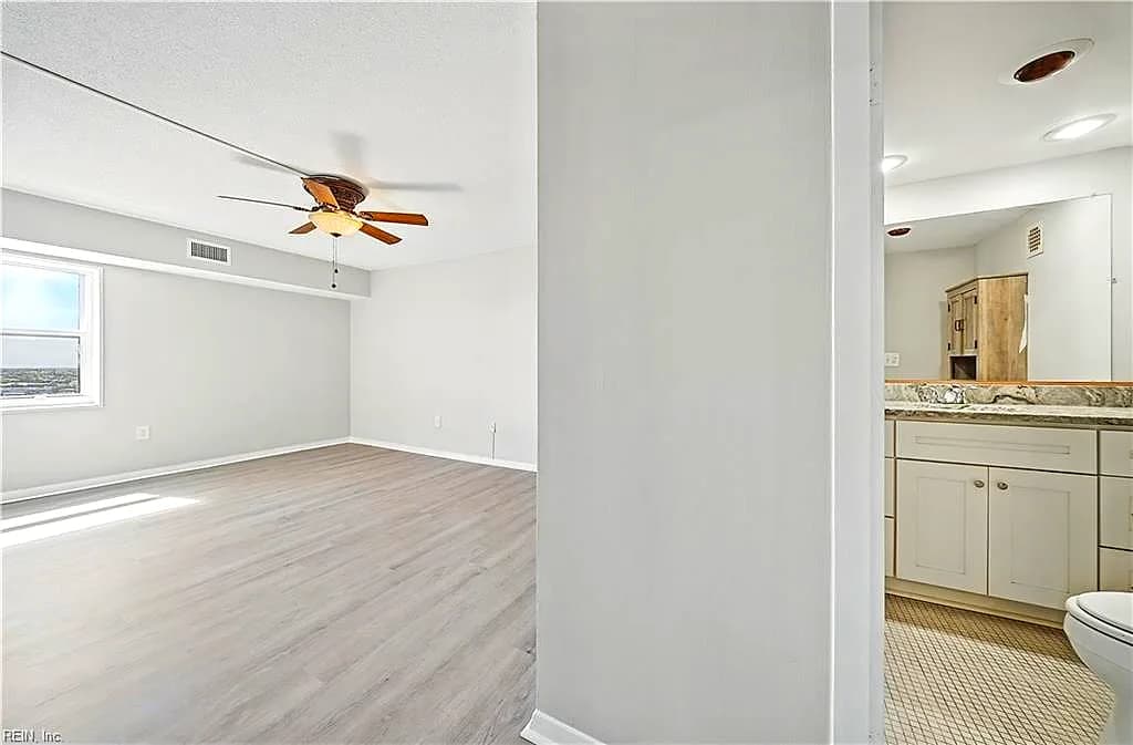 1 Crawford PW #1506, PORTSMOUTH VA 23704 thumb 12
