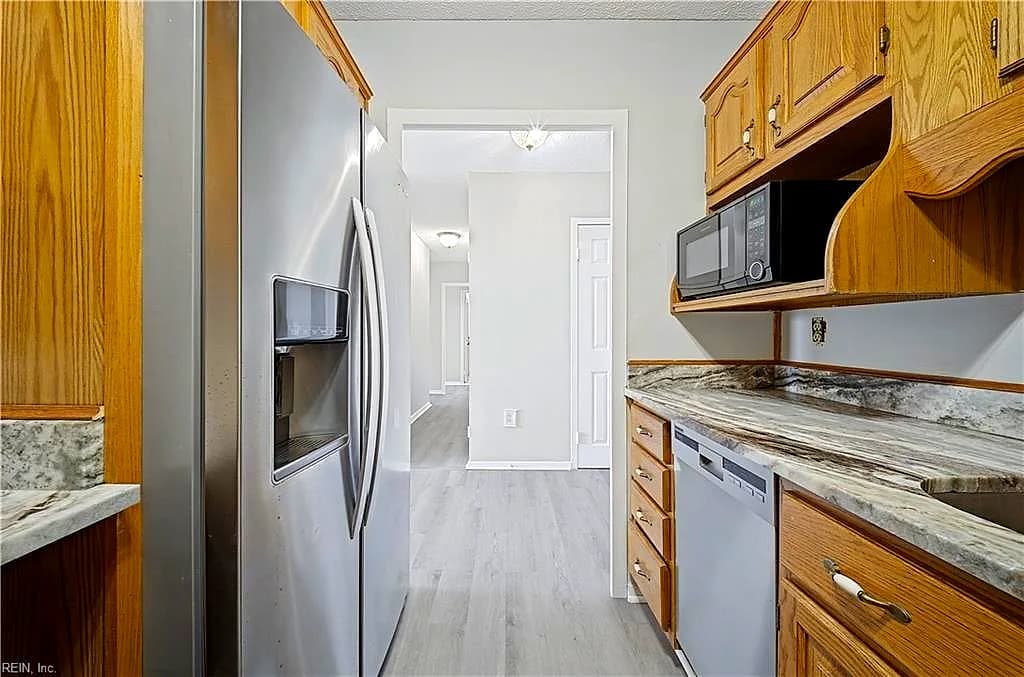1 Crawford PW #1506, PORTSMOUTH VA 23704 thumb 6