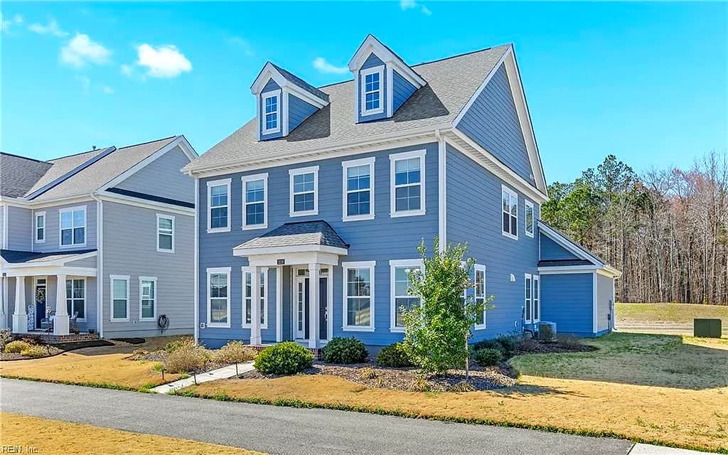 2216 Hampton Roads PW, CHESAPEAKE VA 23321 - Photo 4