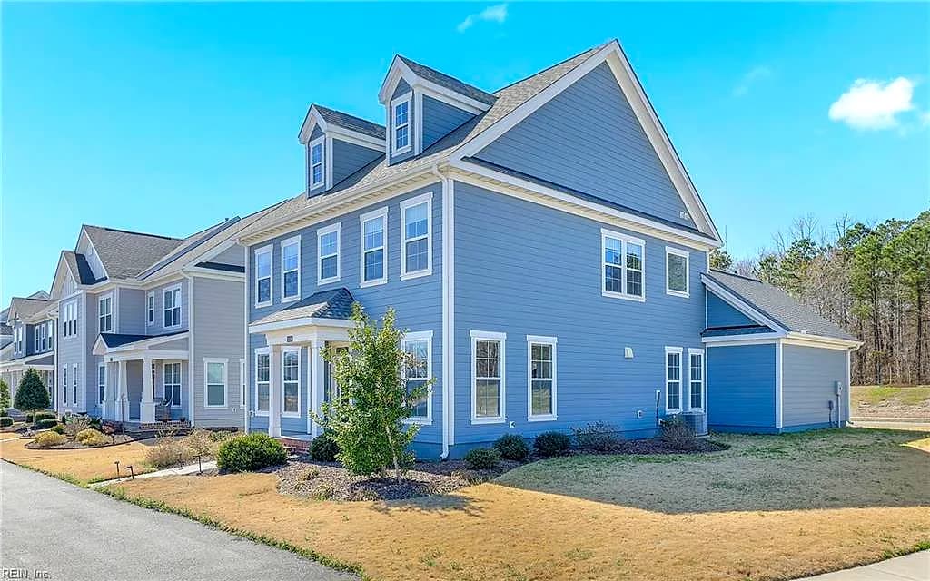 2216 Hampton Roads PW, CHESAPEAKE VA 23321 - Photo 5