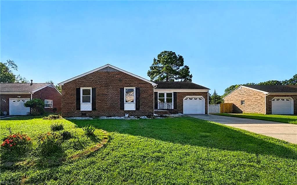 302 Deaton DR, HAMPTON VA 23669 - Main photo