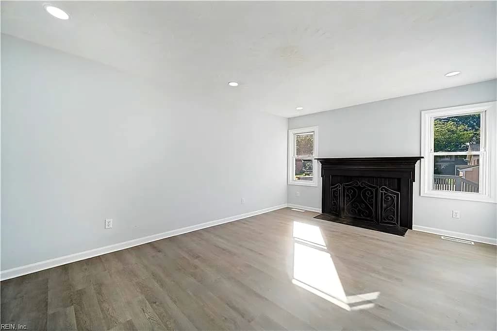 302 Deaton DR, HAMPTON VA 23669 thumb 9