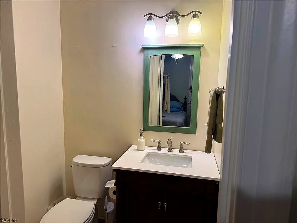 264 James River DR, NEWPORT NEWS VA 23601 thumb 7
