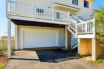 162 N First ST, HAMPTON VA 23664 - Photo 4