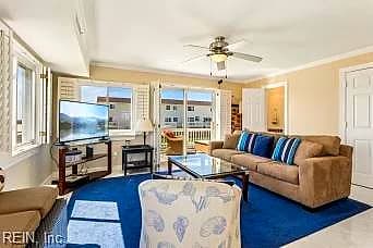 162 N First ST, HAMPTON VA 23664 thumb 8