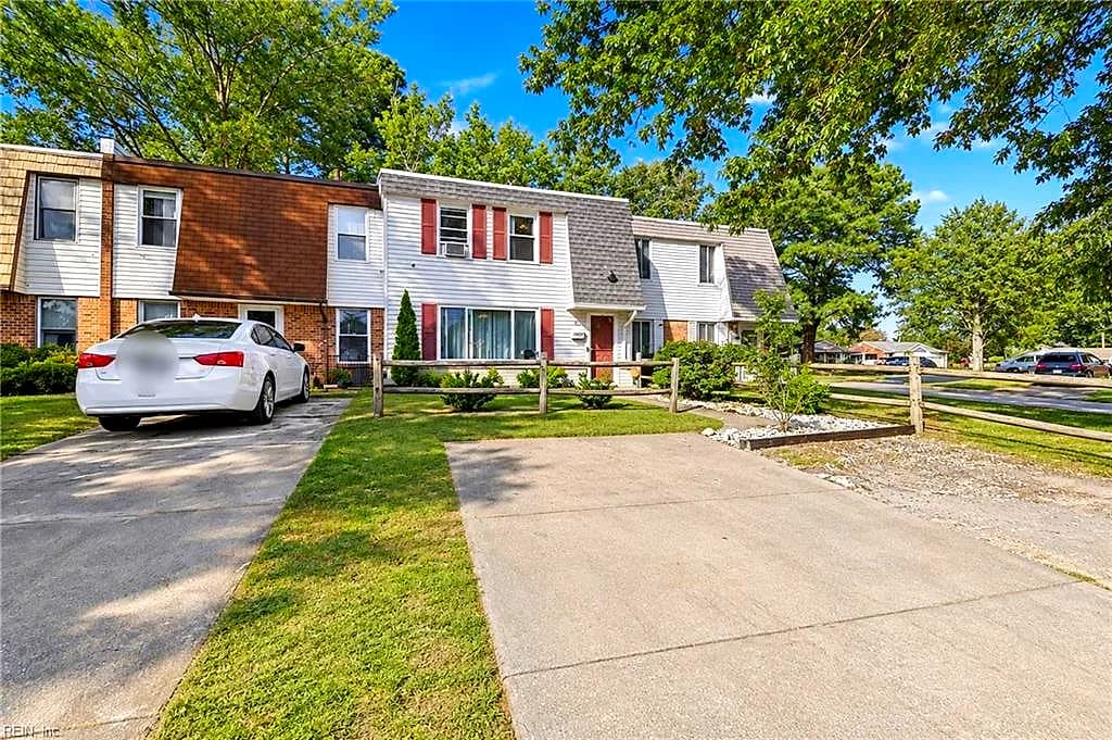 902 Cherokee RD, PORTSMOUTH VA 23701 - Photo 4