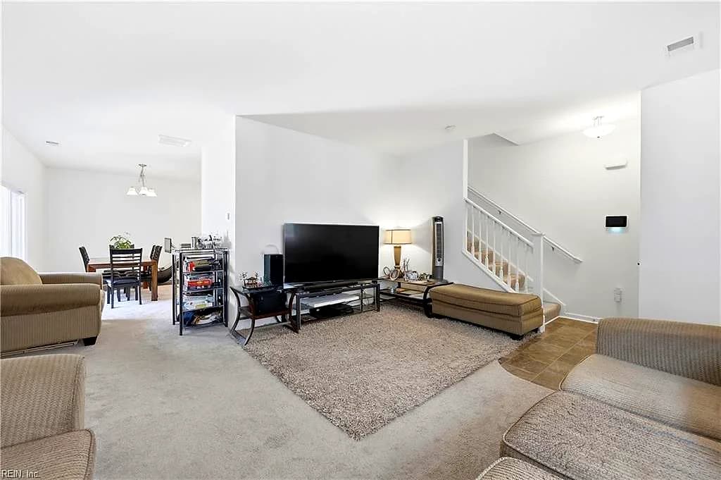 5112 Cora Anne LN, VIRGINIA BEACH VA 23455 thumb 7