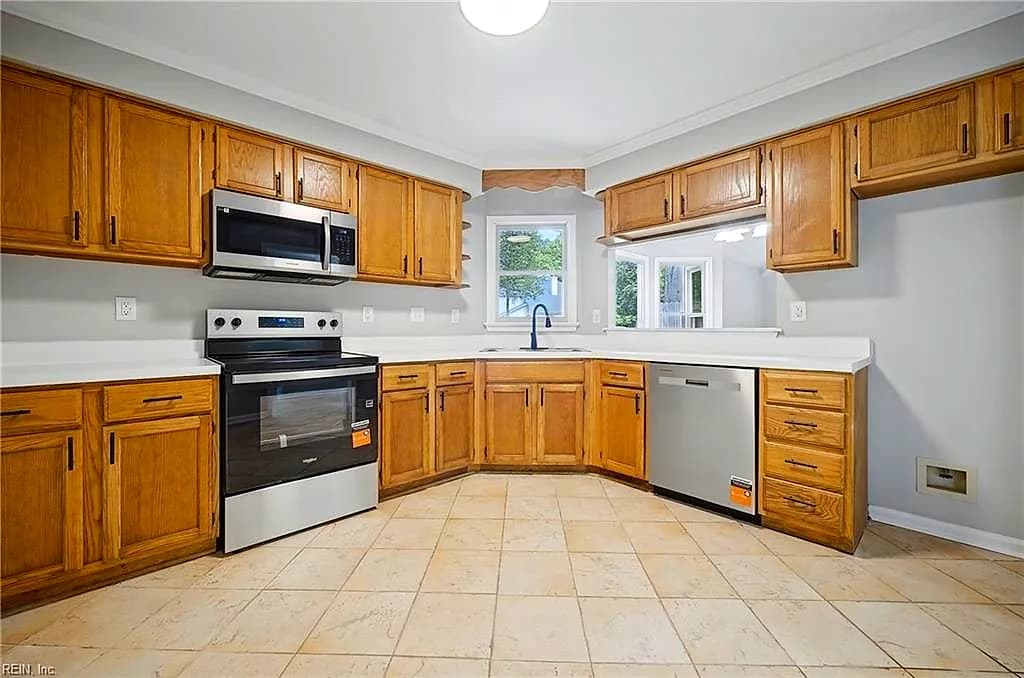 103 Sanderling WALK, YORKTOWN VA 23692 thumb 12