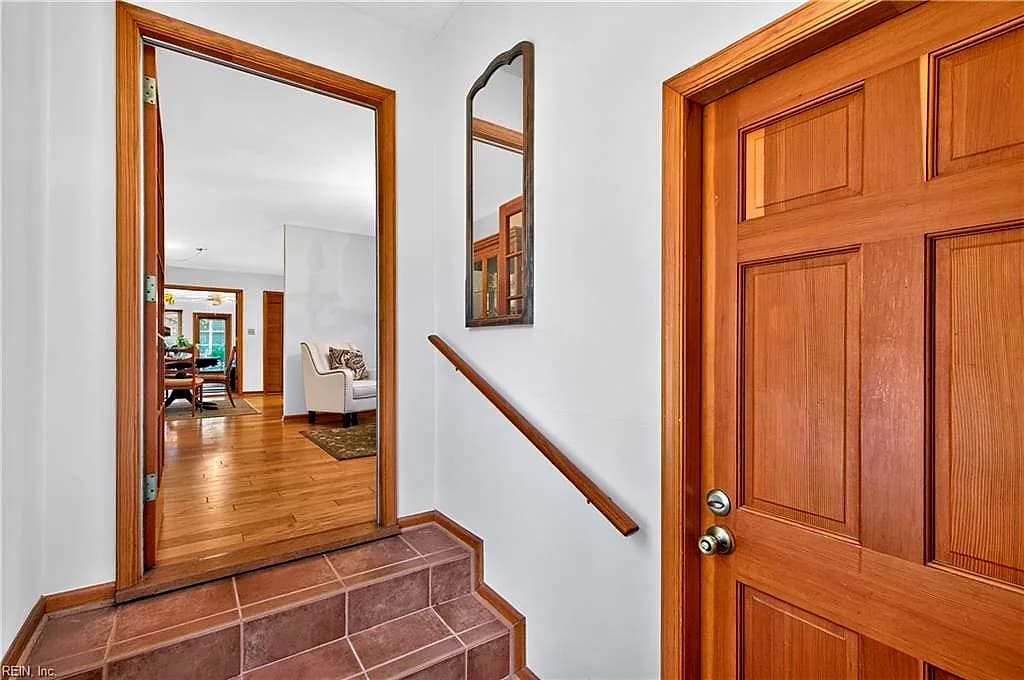 1673 Pine Tree DR, GLOUCESTER POINT VA 23062 thumb 7