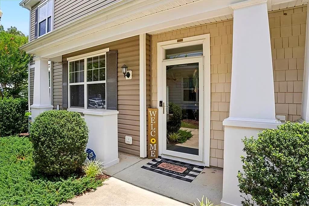 2409 Leytonstone DR, CHESAPEAKE VA 23321 - Photo 3