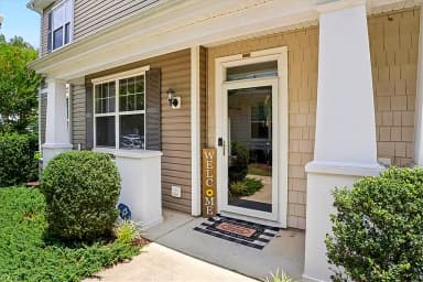 2409 Leytonstone DR, CHESAPEAKE VA 23321 thumb 3