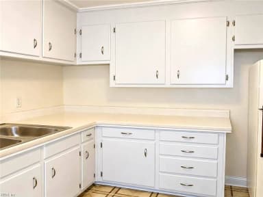 19 Kingslee LN, HAMPTON VA 23669 thumb 9