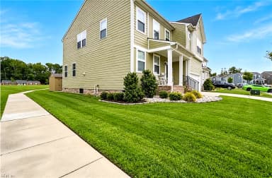 121 Meadows Landing LN, SUFFOLK VA 23434 thumb 3